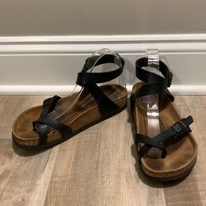 Birkenstock Yara Black Sandals Women's size 7 or 38